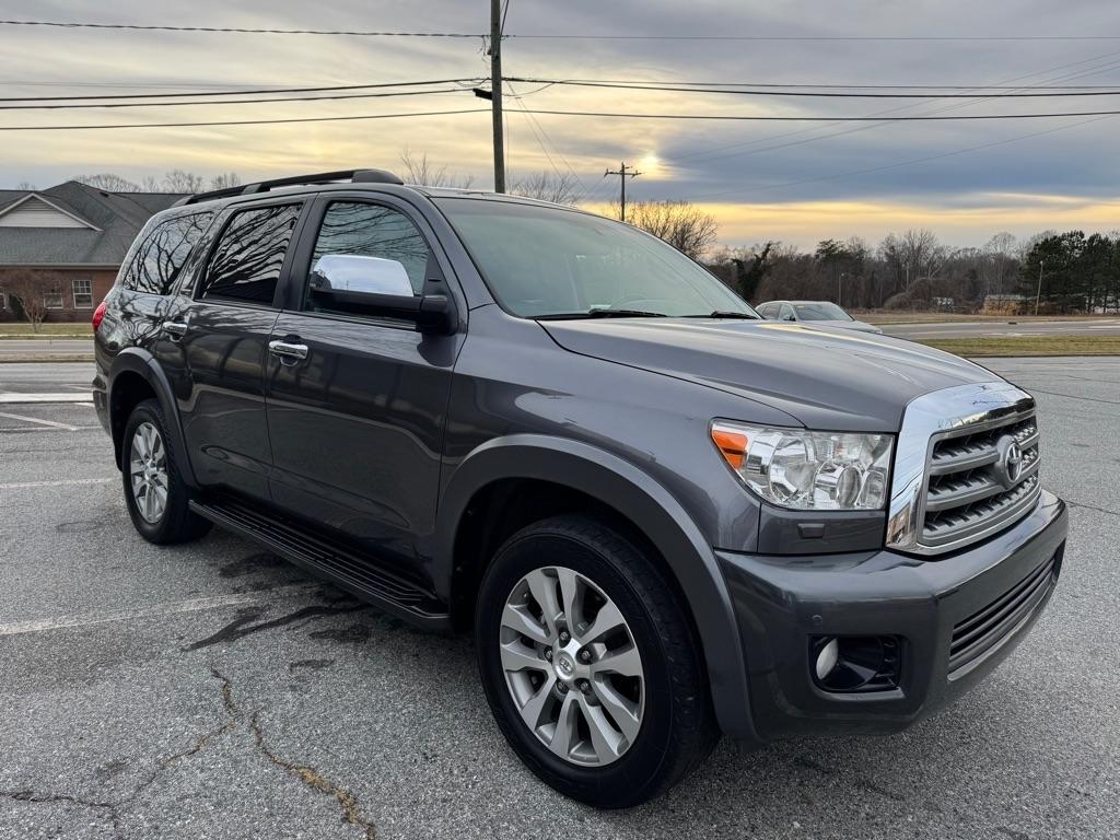 Toyota Sequoia Limited 4WD FFV 2017