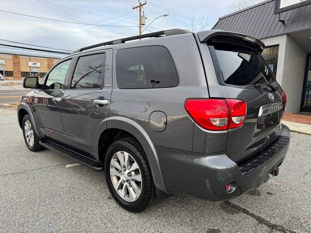 Toyota Sequoia Limited 4WD FFV 2017