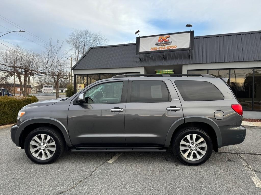 Toyota Sequoia Limited 4WD FFV 2017