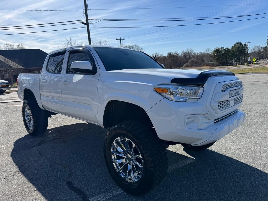 Toyota Tacoma SR5 Double Cab I4 2WD 2019