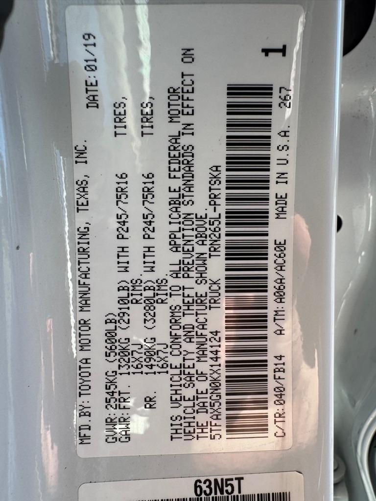 Toyota Tacoma SR5 Double Cab I4 2WD 2019