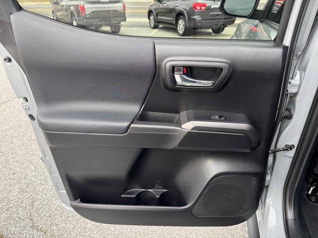 Toyota Tacoma TRD Off Road Double Cab 5' Bed V6 4x4 AT (Natl) 2020