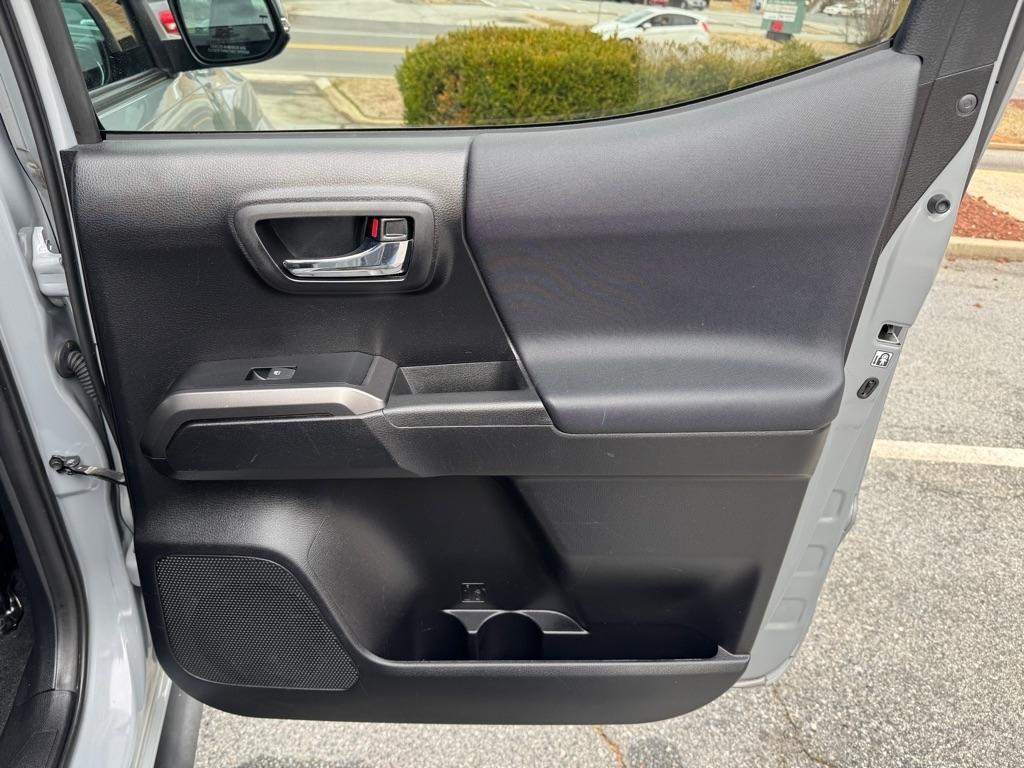 Toyota Tacoma TRD Off Road Double Cab 5' Bed V6 4x4 AT (Natl) 2020