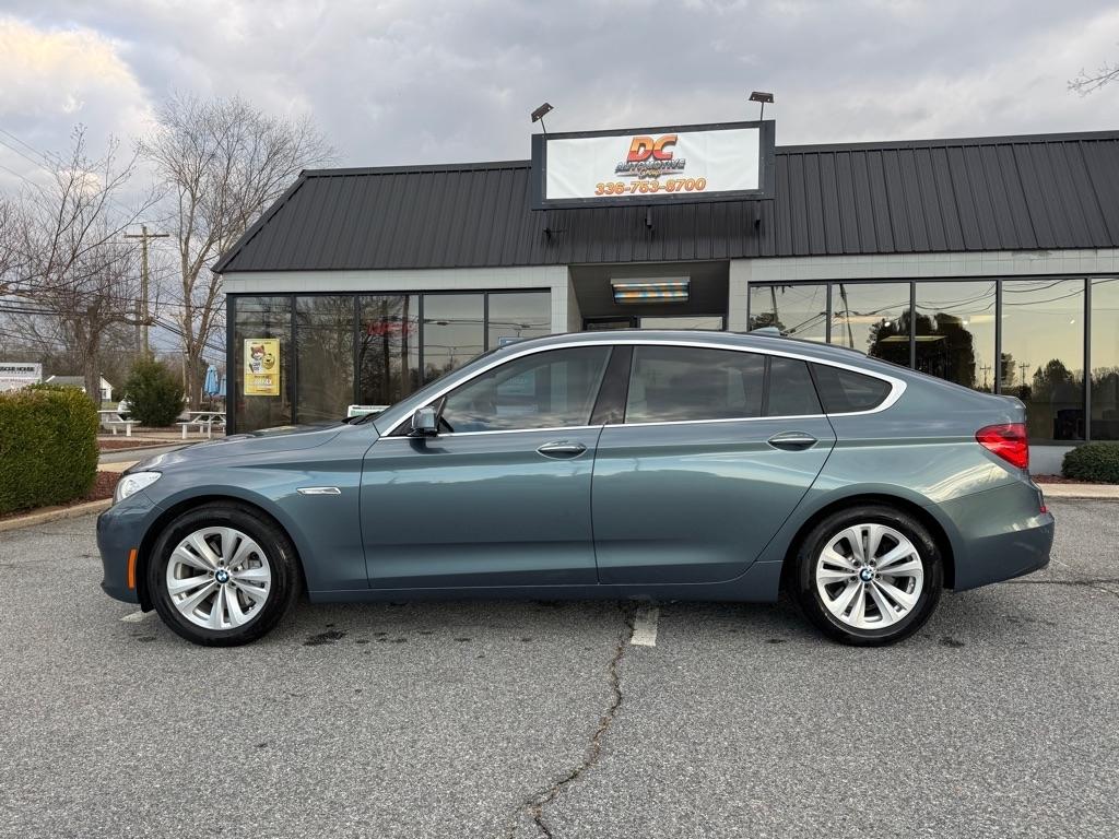 BMW 5-Series Gran Turismo 535i 2011