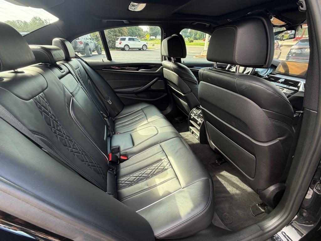 BMW 5-Series M550i xDrive 2018