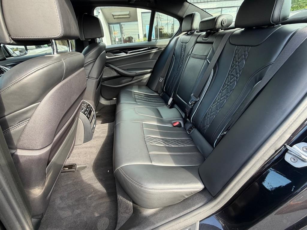 BMW 5-Series M550i xDrive 2018