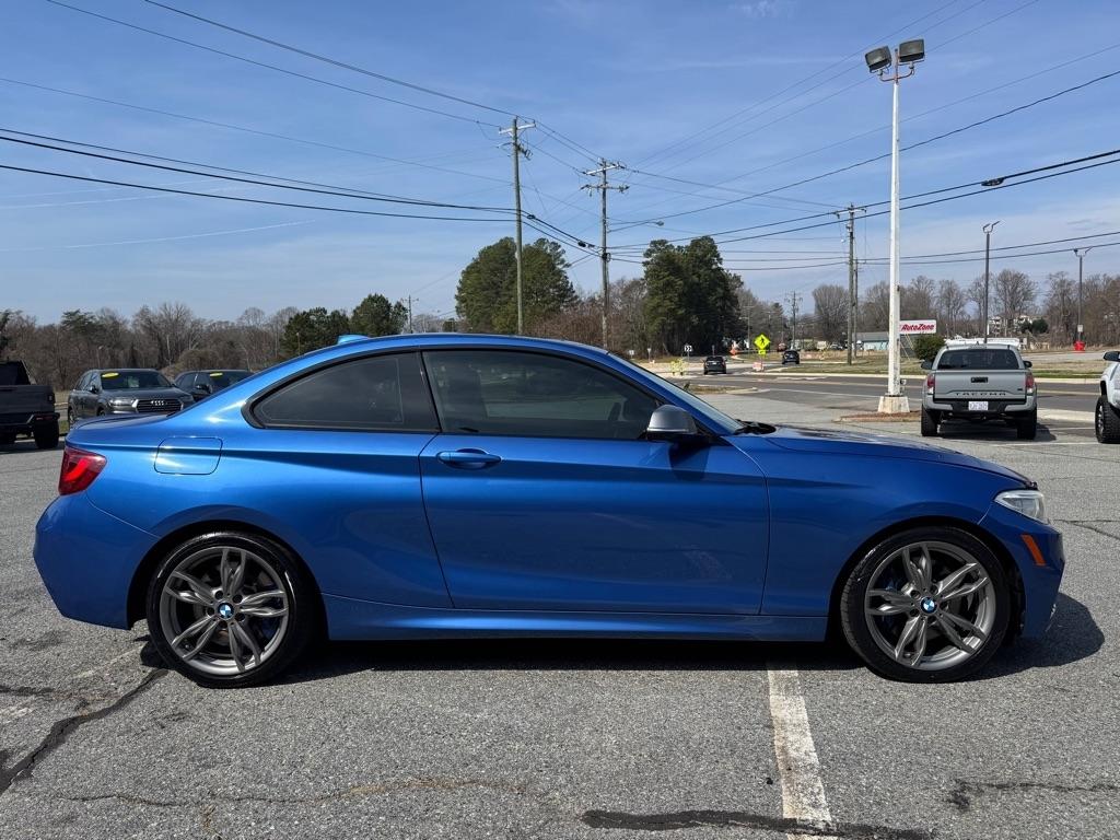 BMW 2-Series M235i xDrive Coupe 2016