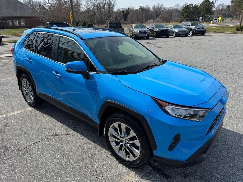Toyota RAV4 XLE Premium AWD 2020