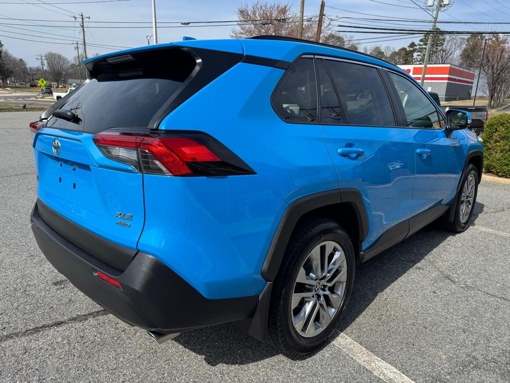 Toyota RAV4 XLE Premium AWD 2020
