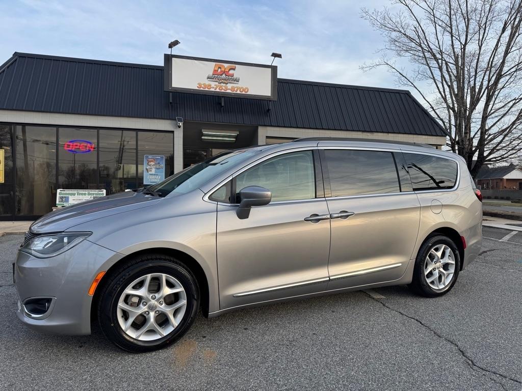 Chrysler Pacifica Touring-L 2017