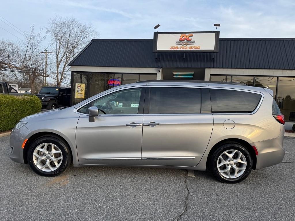 Chrysler Pacifica Touring-L 2017