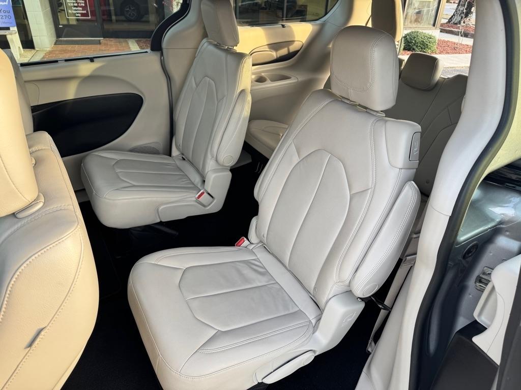 Chrysler Pacifica Touring-L 2017