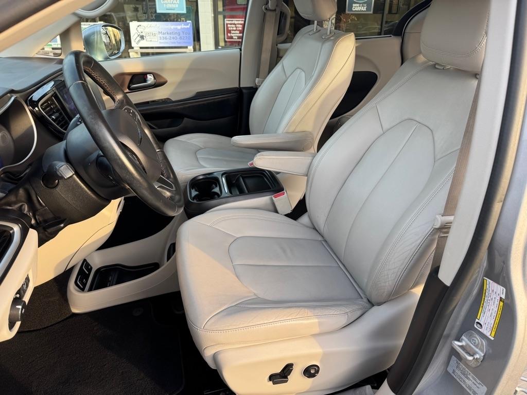 Chrysler Pacifica Touring-L 2017