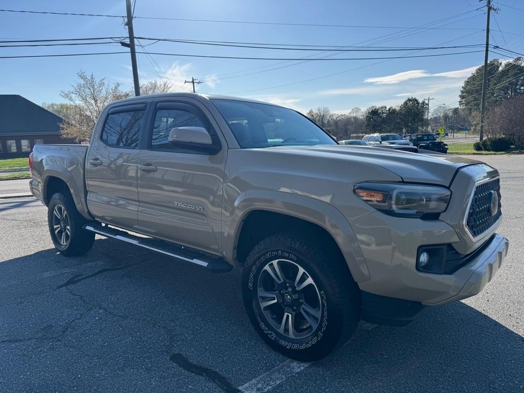 Toyota Tacoma TRD Sport Dbl Cab 4WD V6 at 2018
