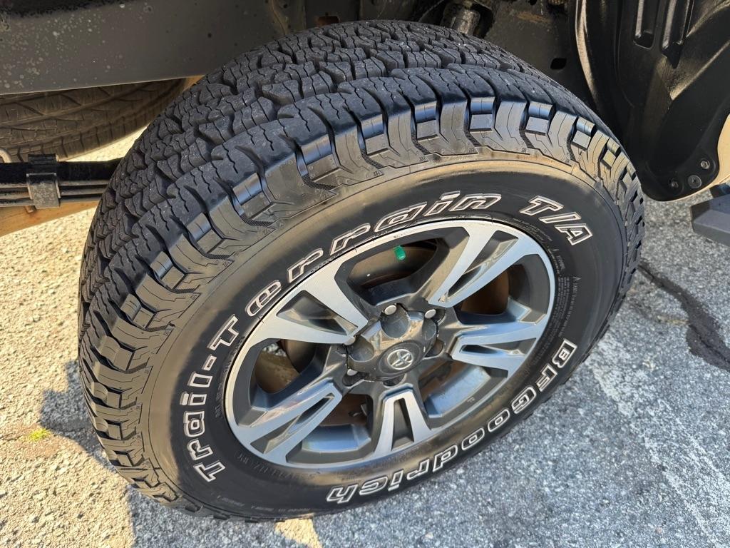 Toyota Tacoma TRD Sport Dbl Cab 4WD V6 at 2018