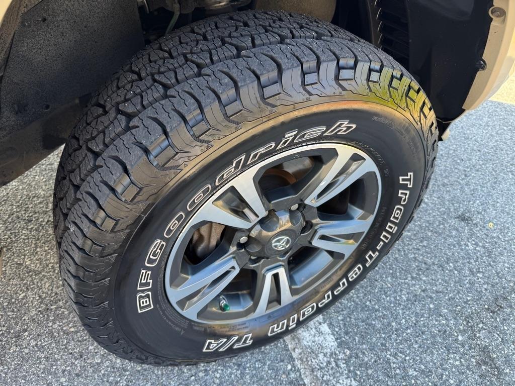 Toyota Tacoma TRD Sport Dbl Cab 4WD V6 at 2018