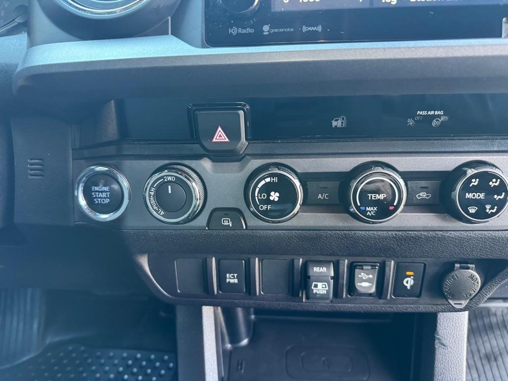 Toyota Tacoma TRD Sport Dbl Cab 4WD V6 at 2018