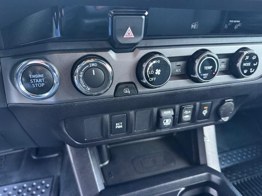 Toyota Tacoma TRD Sport Dbl Cab 4WD V6 at 2018