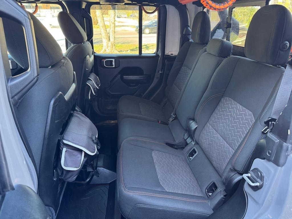 Jeep Gladiator Mojave 2021