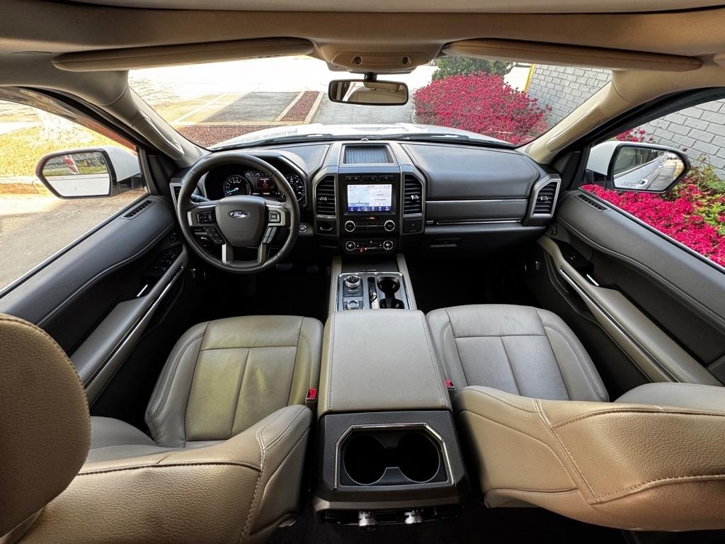 Ford Expedition XLT 4WD 2020