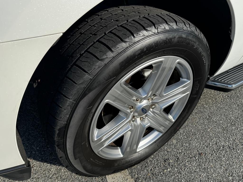 Ford Expedition XLT 4WD 2020