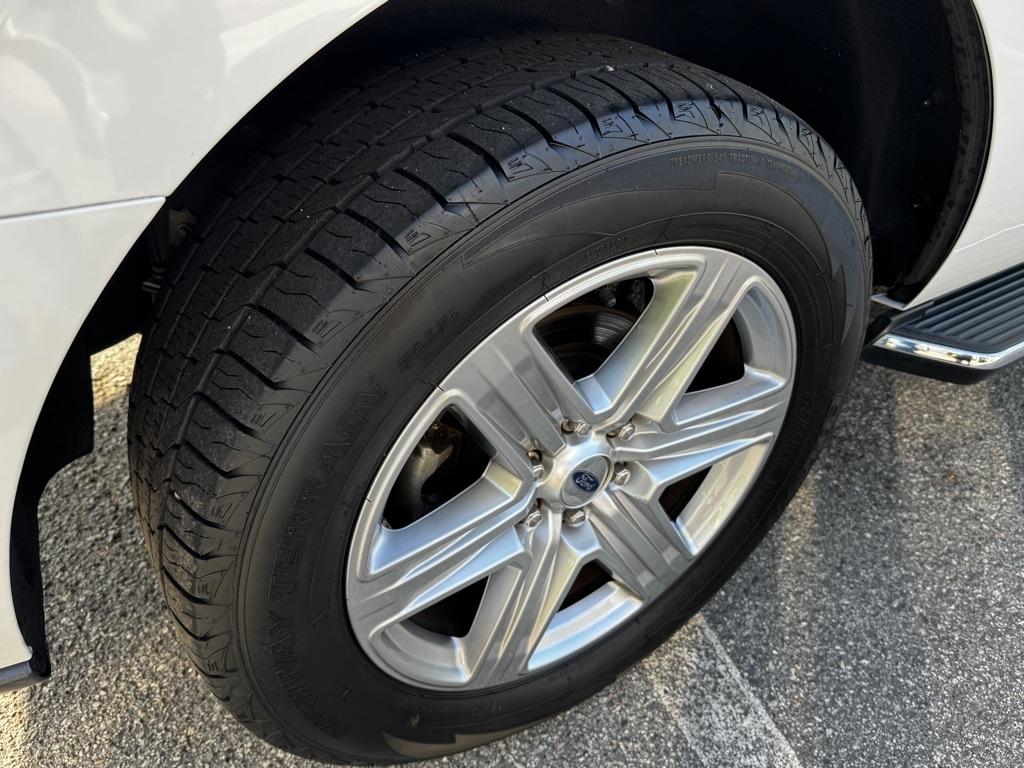 Ford Expedition XLT 4WD 2020