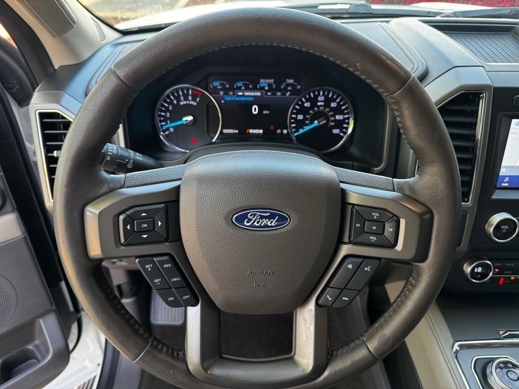 Ford Expedition XLT 4WD 2020