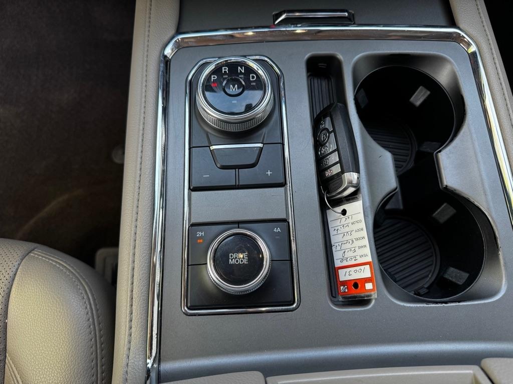 Ford Expedition XLT 4WD 2020