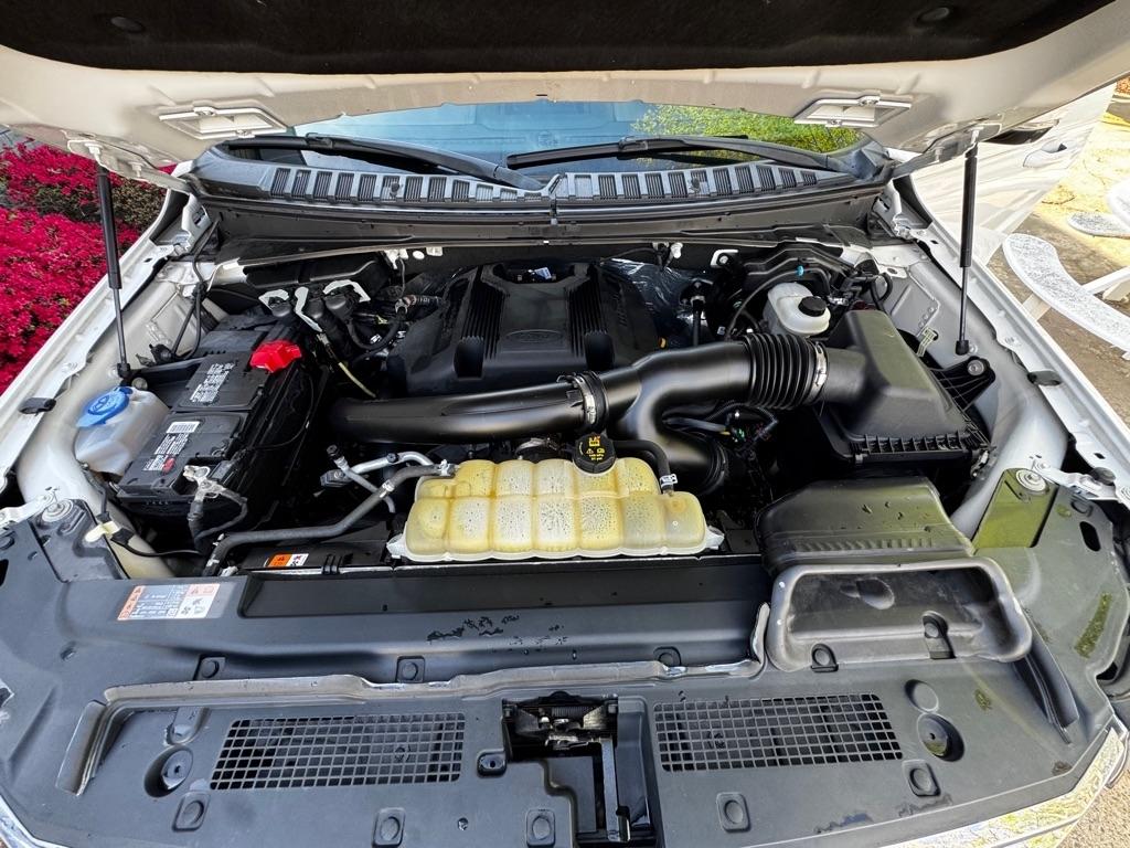 Ford Expedition XLT 4WD 2020