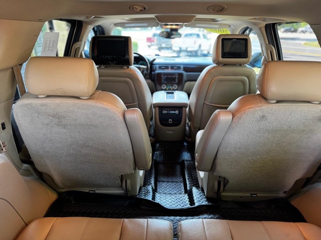 GMC Yukon Denali AWD 2008