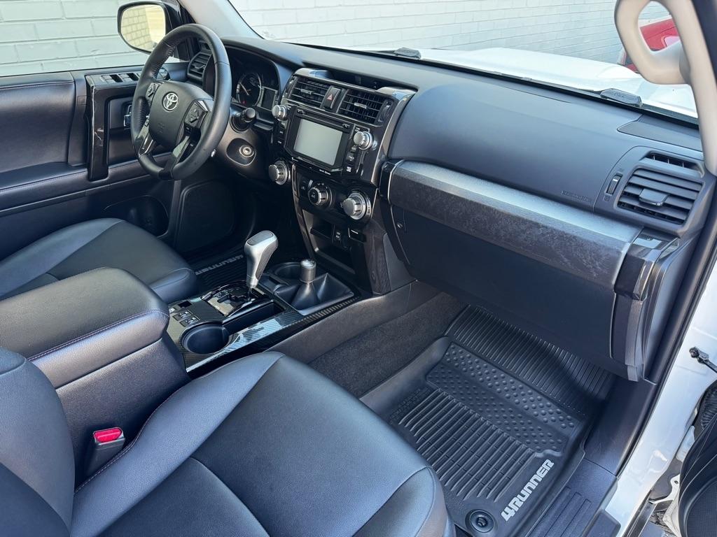 Toyota 4Runner TRD Offroad Premium 4D SUV 4X4 V6 2019