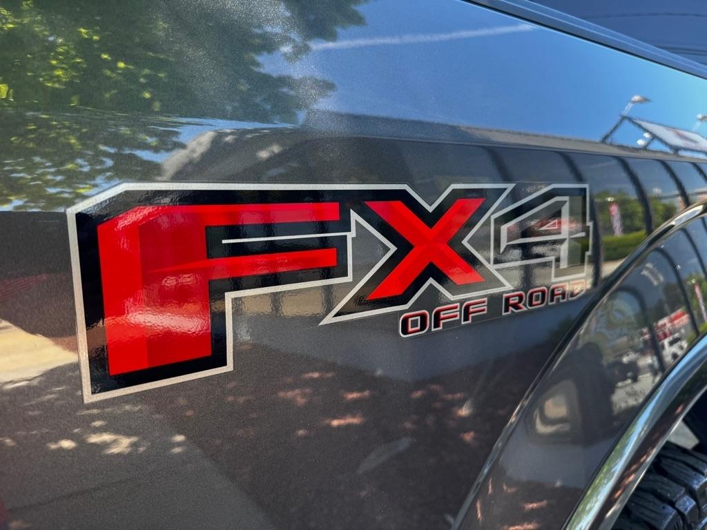 Ford F-150 Platinum SuperCrew 5.5-ft. Bed 4WD 2015