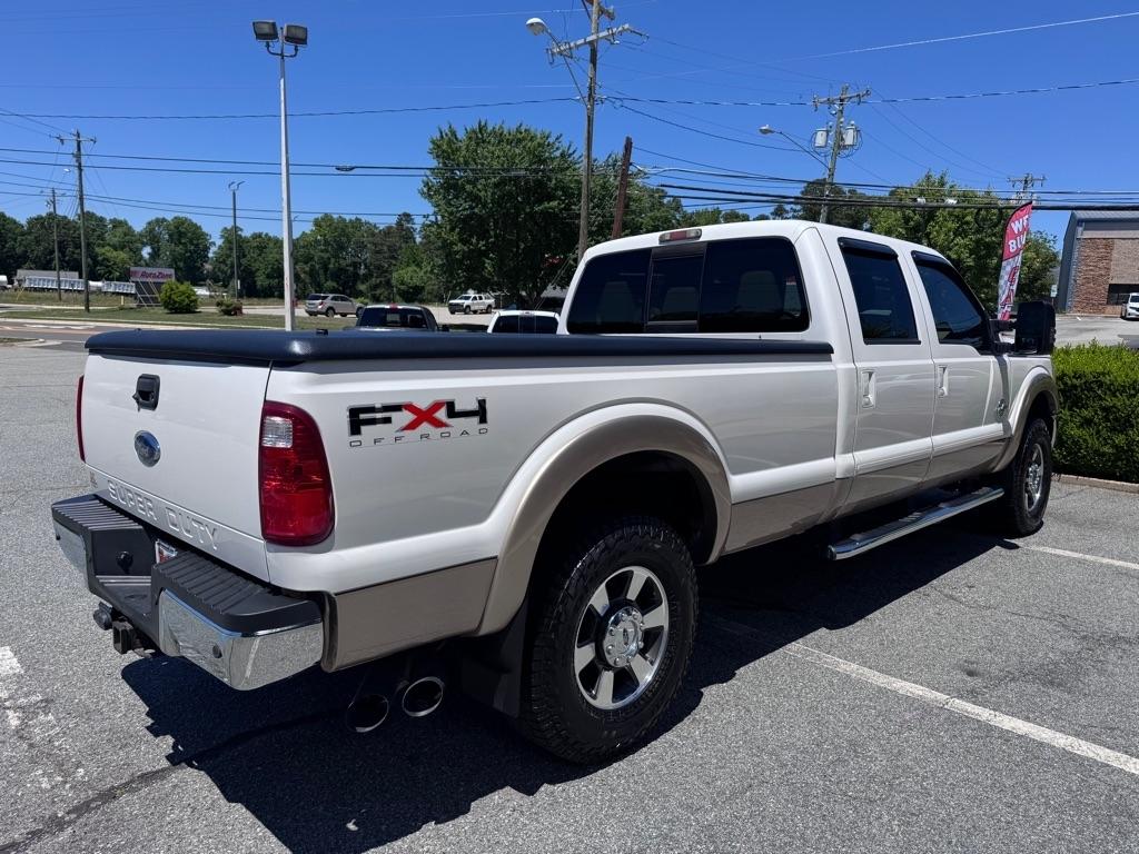 Ford F-250 SD Lariat Crew Cab 4WD 2011