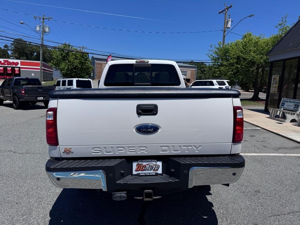 Ford F-250 SD Lariat Crew Cab 4WD 2011