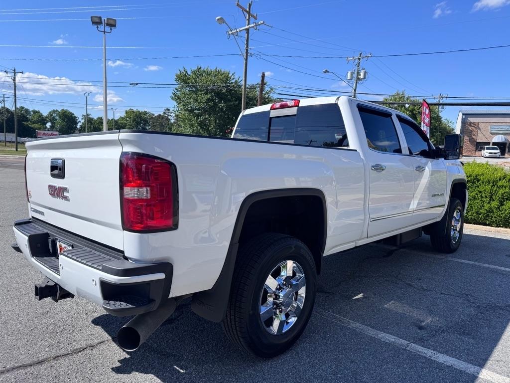 GMC Sierra 3500HD Denali Crew Cab 4WD 2015