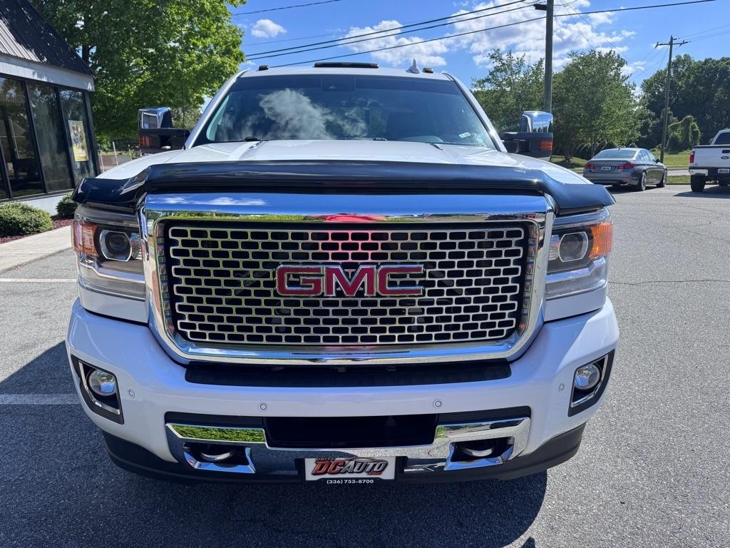 GMC Sierra 3500HD Denali Crew Cab 4WD 2015