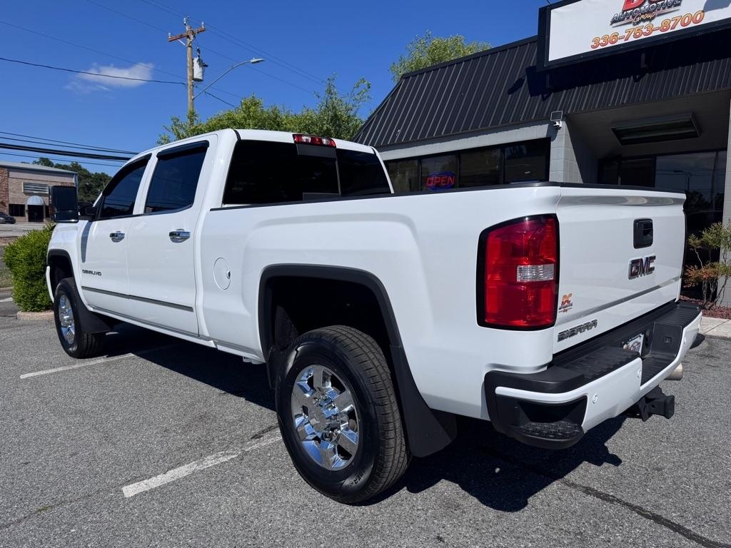 GMC Sierra 3500HD Denali Crew Cab 4WD 2015