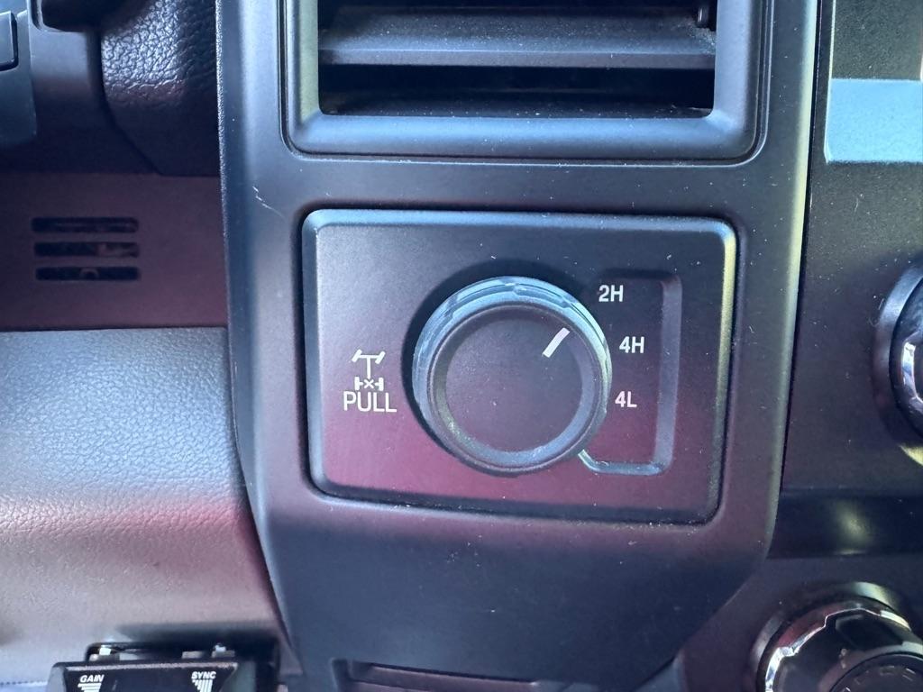 Ford F-150 XL SuperCrew 5.5-ft. Bed 4WD 2019
