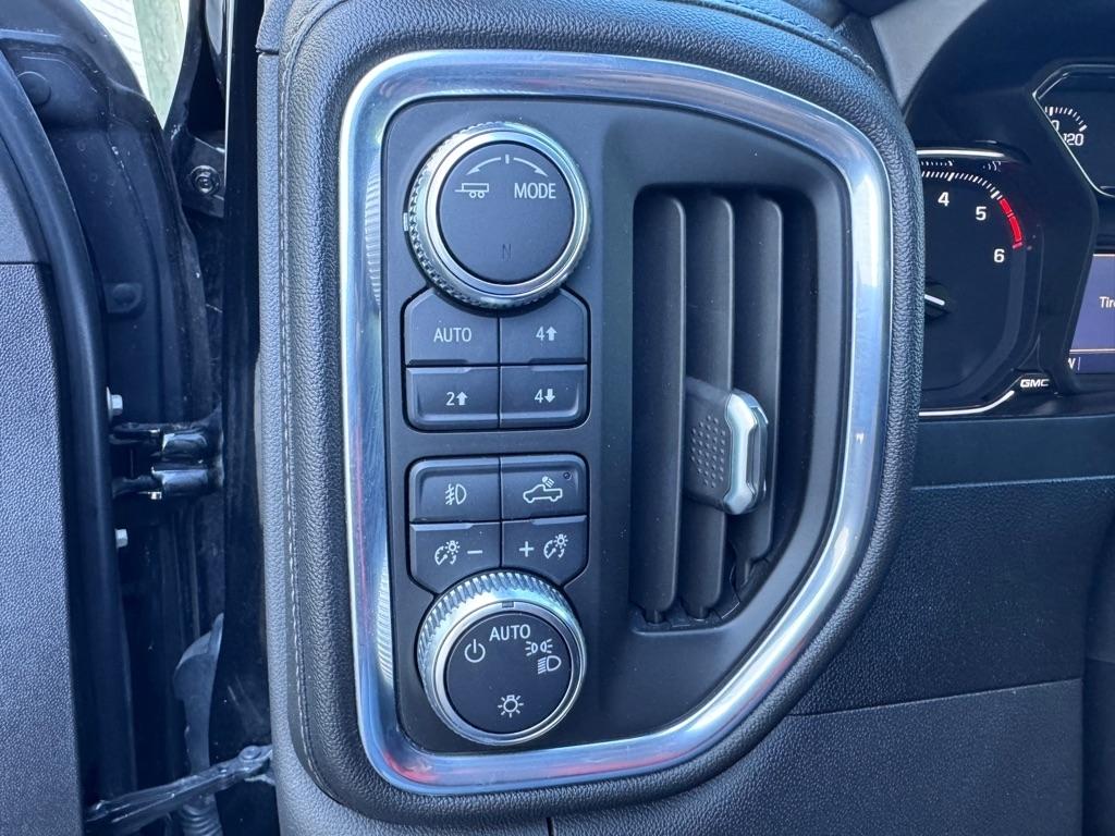 GMC Sierra 1500 Elevation Crew Cab 4WD SWB 2021