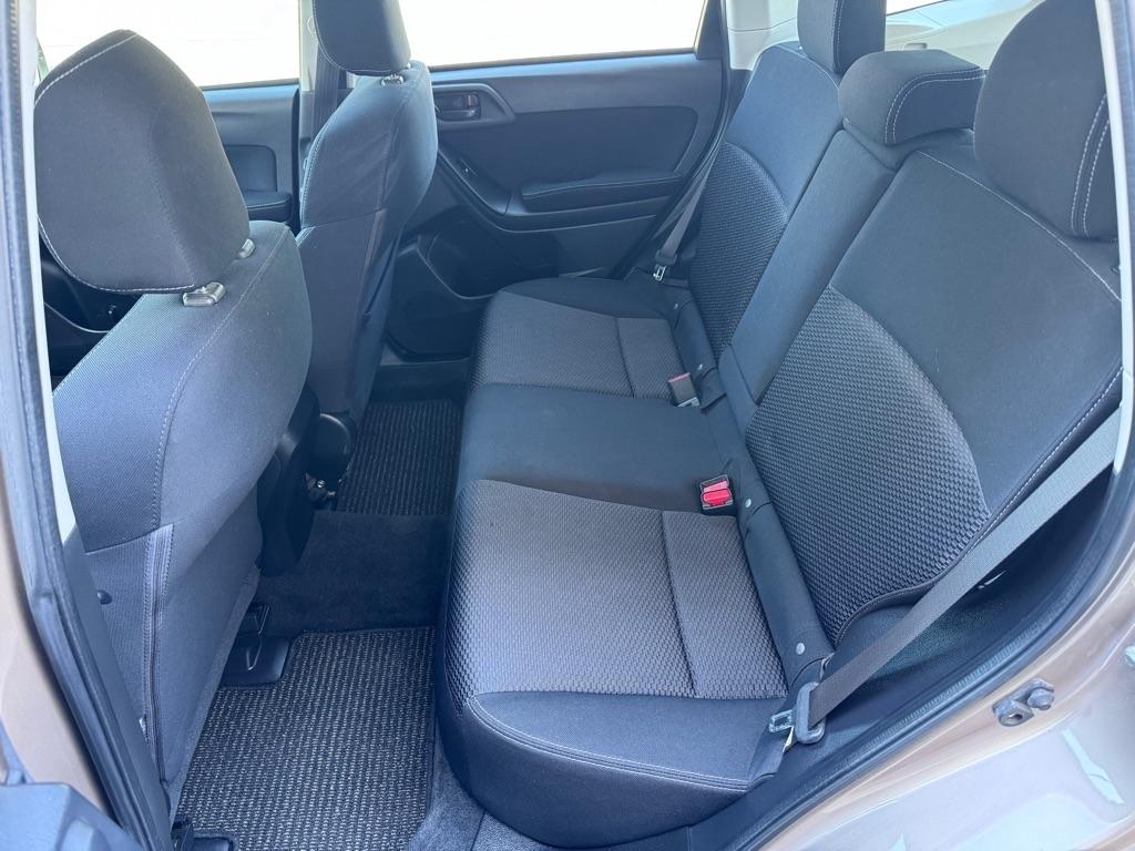 Subaru Forester 2.5i Premium 4D SUV at 2015