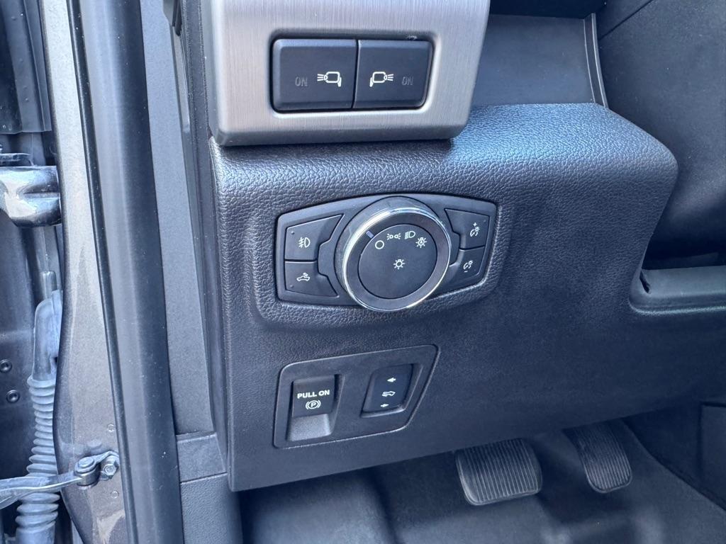 Ford F-150 Platinum SuperCrew 5.5-ft. Bed 4WD 2018