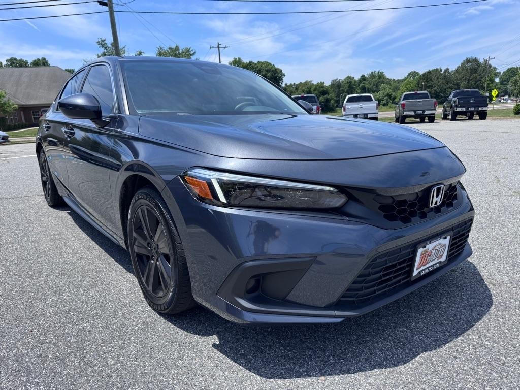Honda Civic LX Hatchback 2024