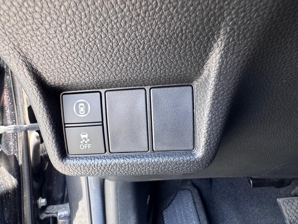 Honda Civic LX Hatchback 2024