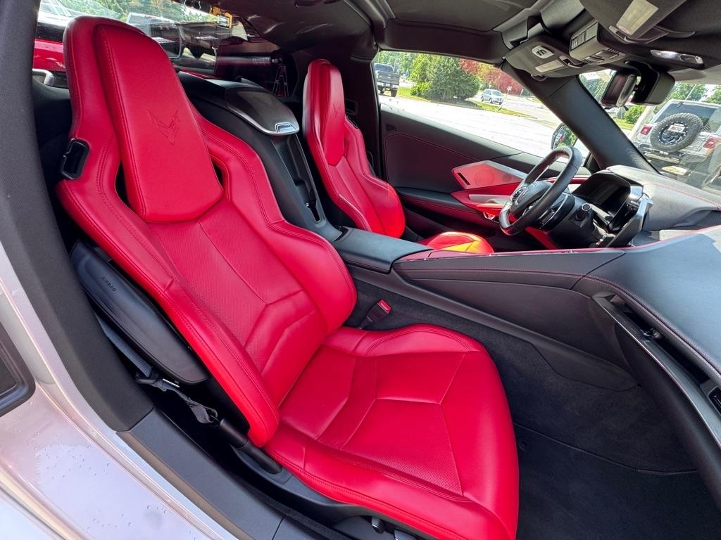 Chevrolet Corvette Stingray 2LT 2D Coupe 2020