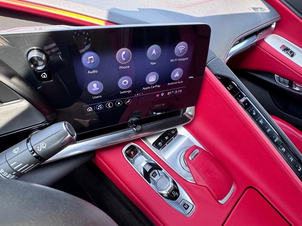 Chevrolet Corvette Stingray 2LT 2D Coupe 2020