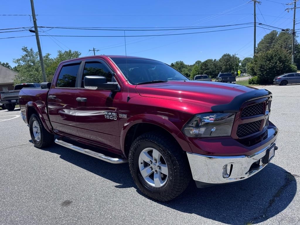 RAM 1500 Outdoorsman 4x4 Crew Cab 5'7" Box 2016