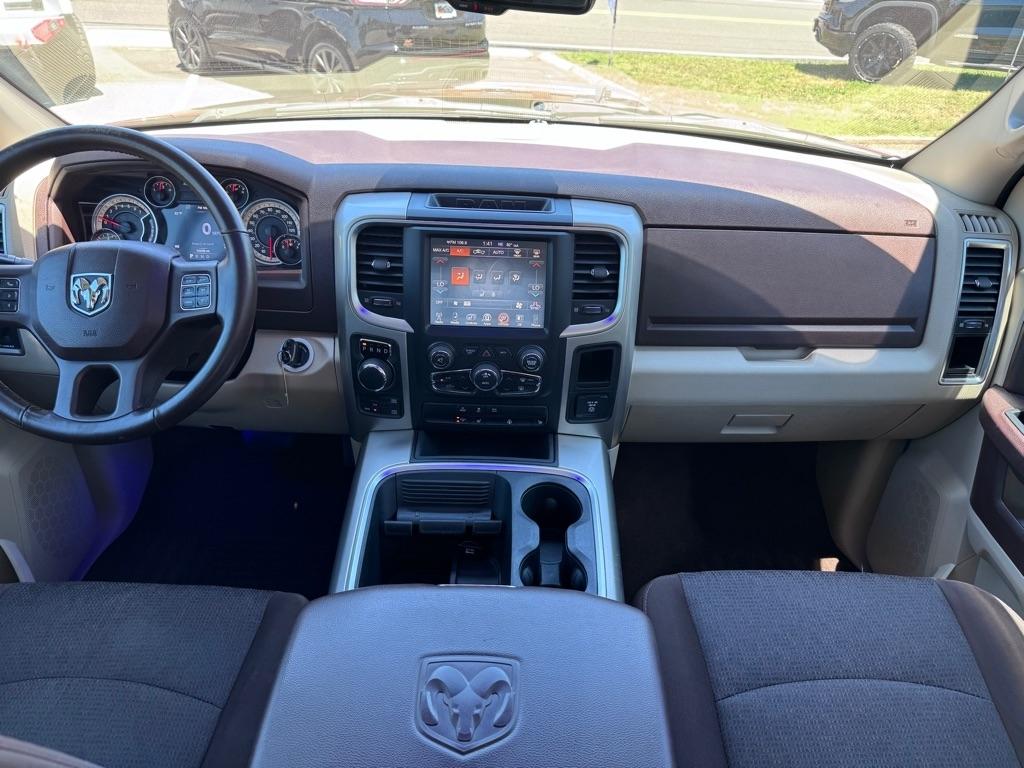 RAM 1500 Outdoorsman 4x4 Crew Cab 5'7" Box 2016