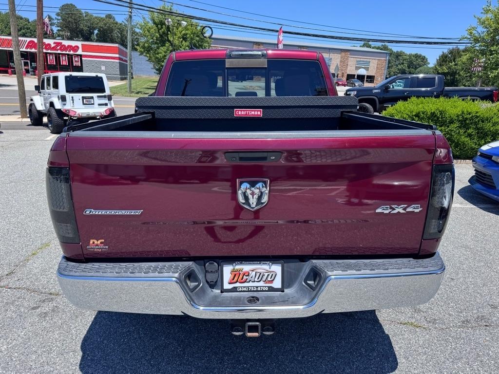 RAM 1500 Outdoorsman 4x4 Crew Cab 5'7" Box 2016