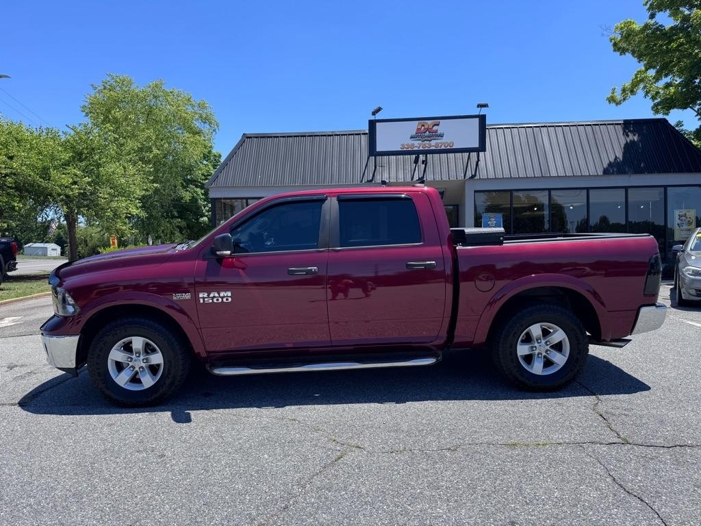 RAM 1500 Outdoorsman 4x4 Crew Cab 5'7" Box 2016