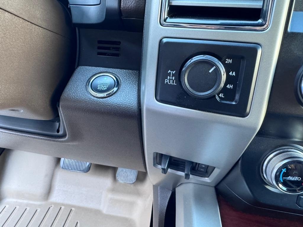 Ford F-150 King Ranch SuperCrew Short Bed 4WD 2020